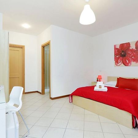 Affittacamere Alessia&Calliope Rome Ruang foto